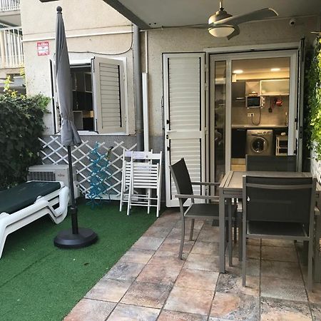 Windy Apartment Salou Bagian luar foto