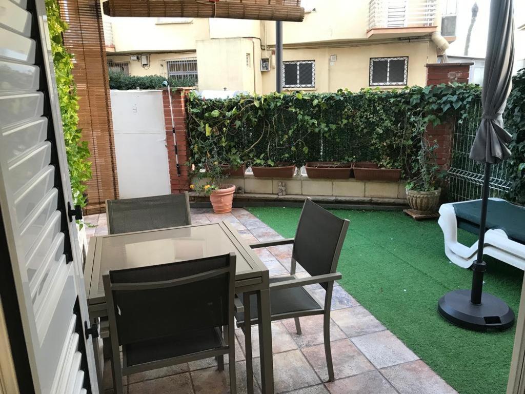 Windy Apartment Salou Bagian luar foto